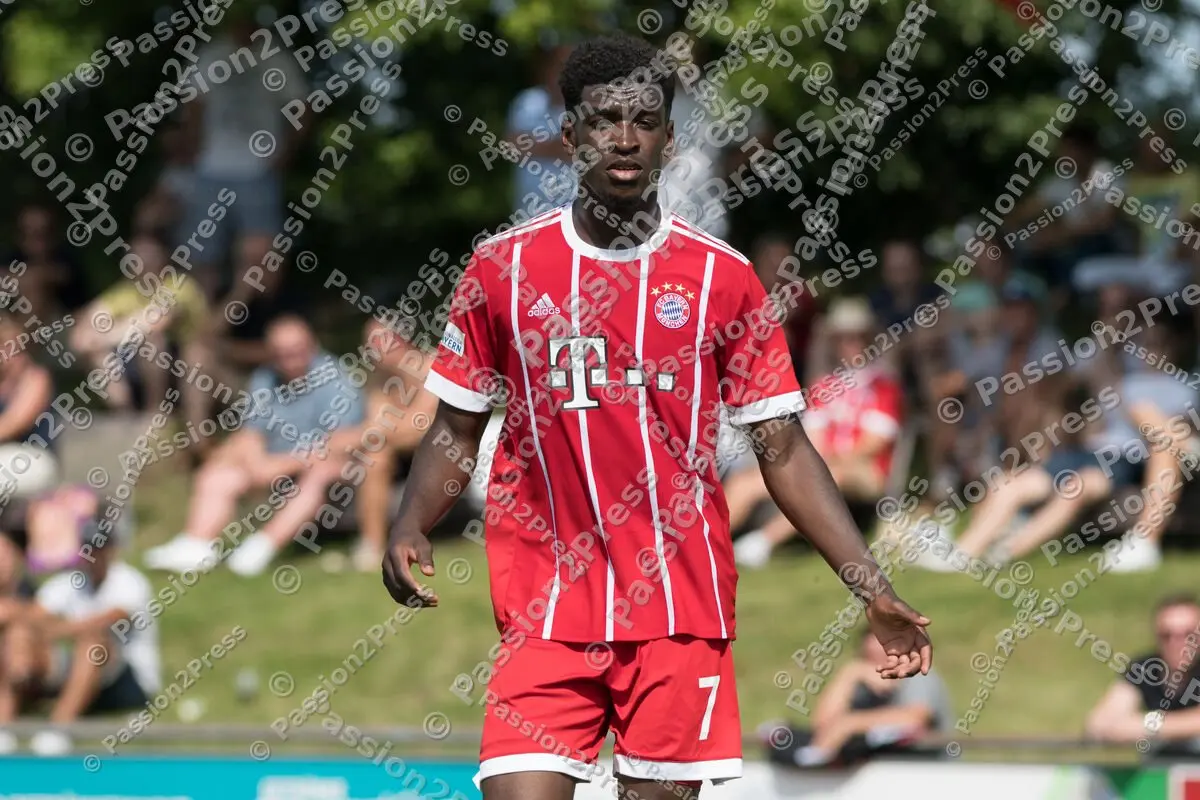 mf_VFRFCB_20170815_0657