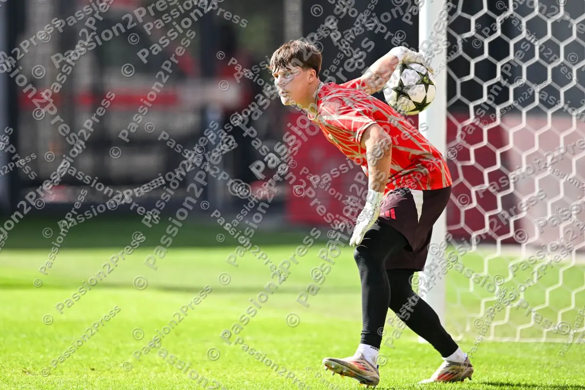 FCBDZU19_20240917_0312