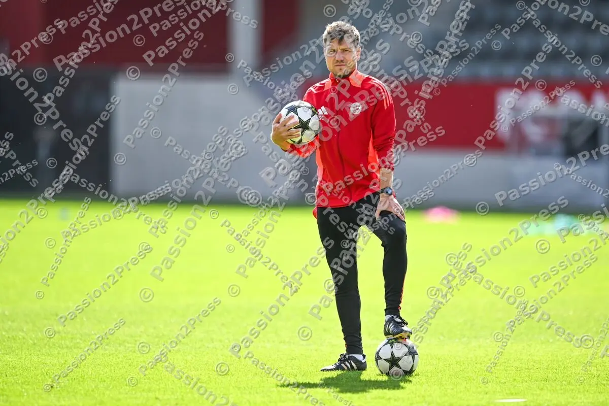 FCBDZU19_20240917_0335