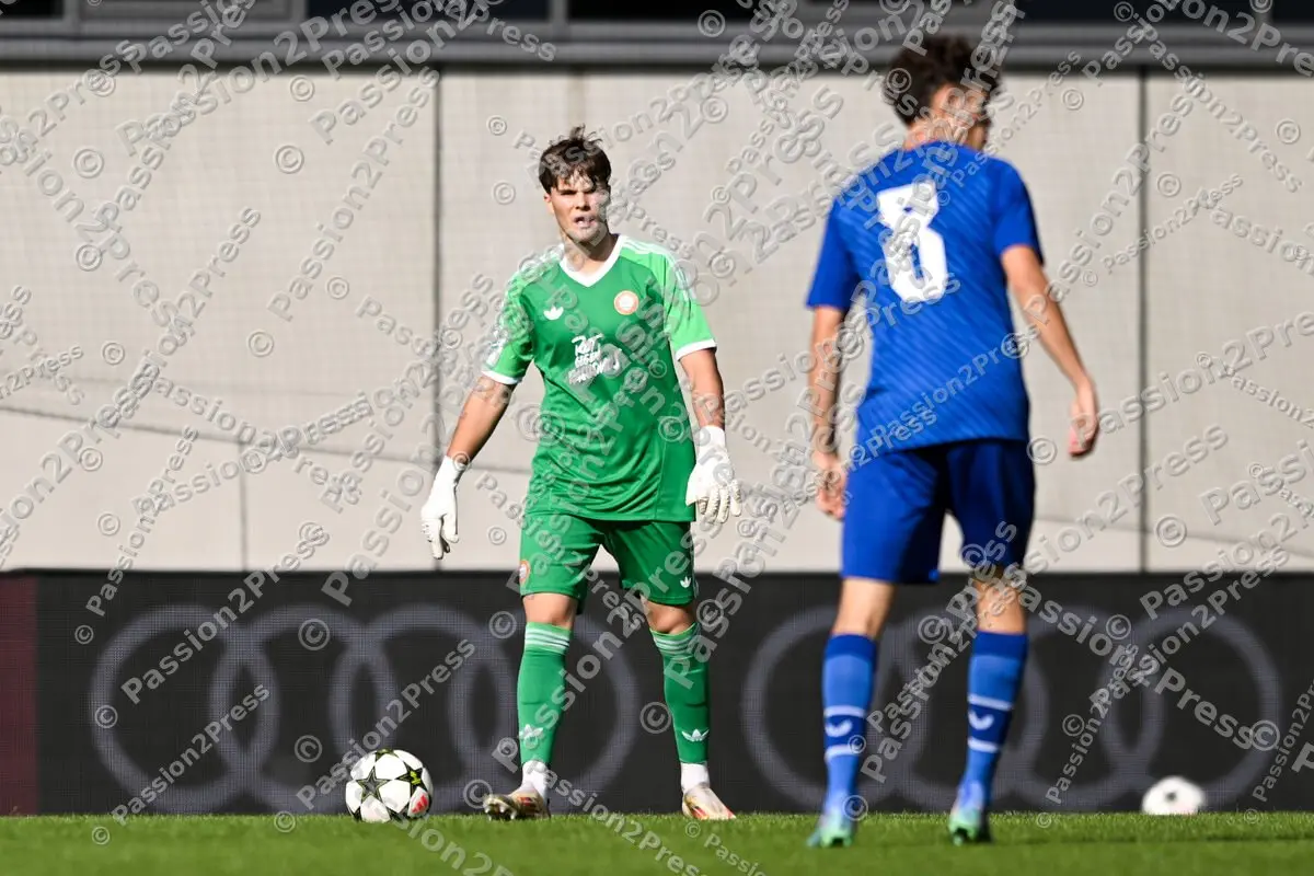 FCBDZU19_20240917_0598