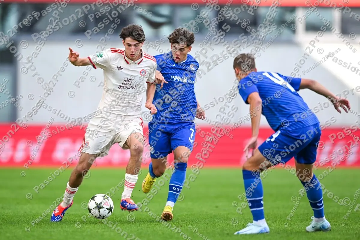 FCBDZU19_20240917_0694