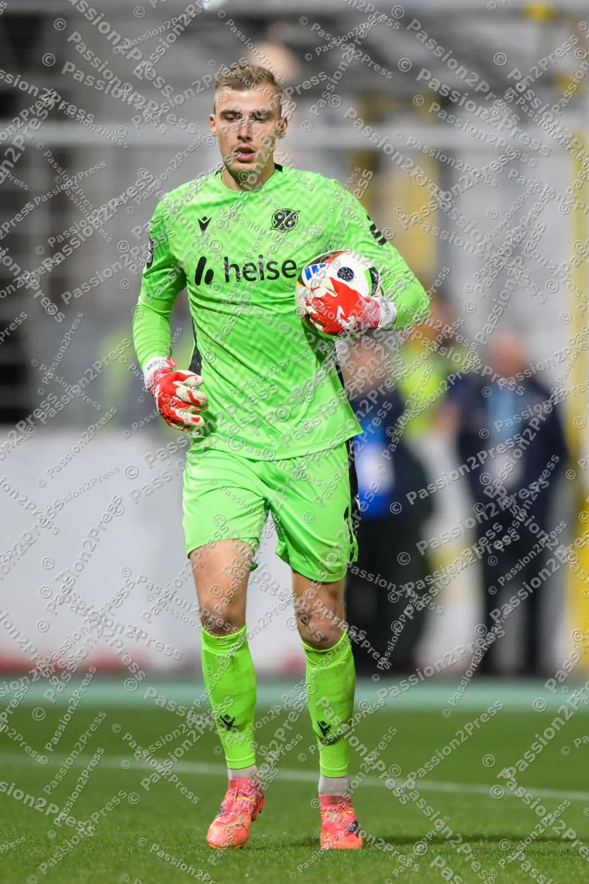 M60H96_20240925_0755