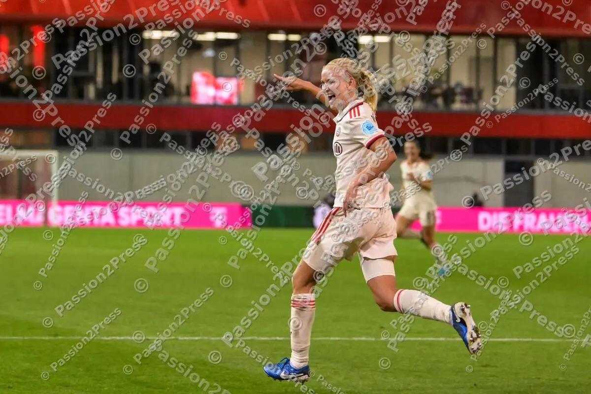 FCBFAWFC_20241009_2081