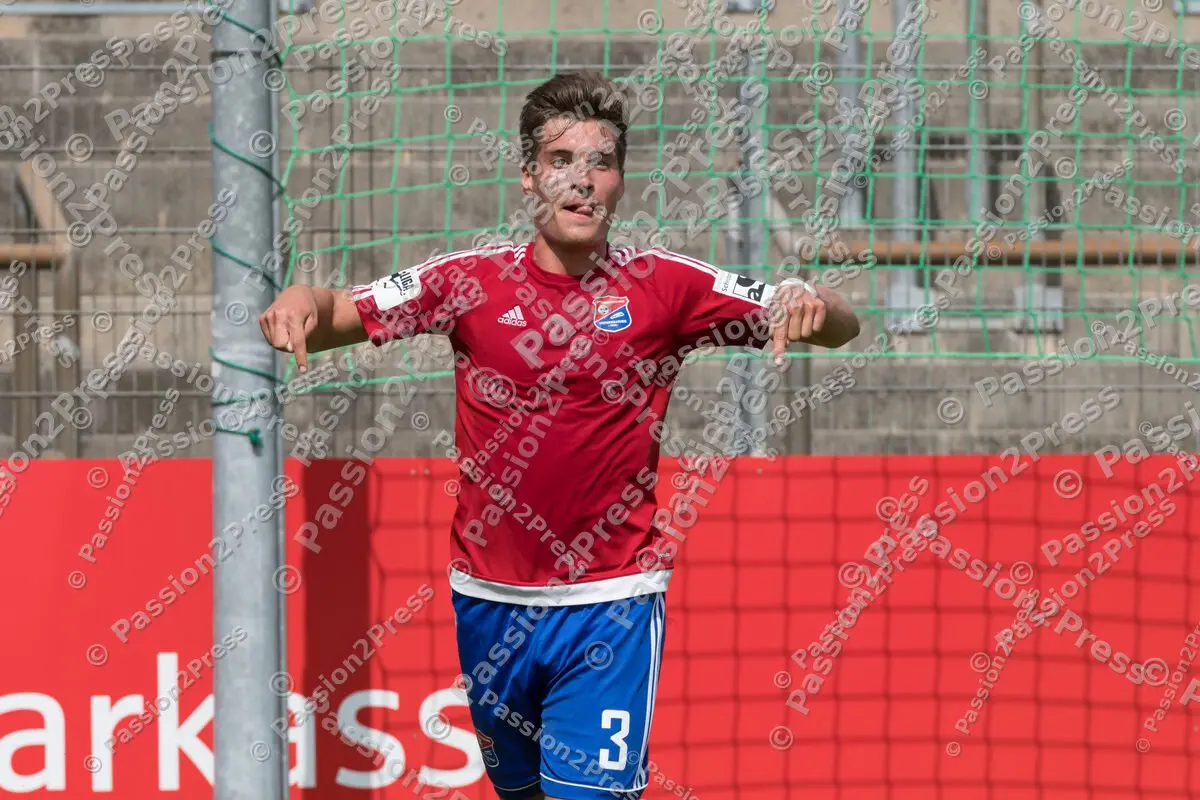 mf_UHGCFC_20170826_0116