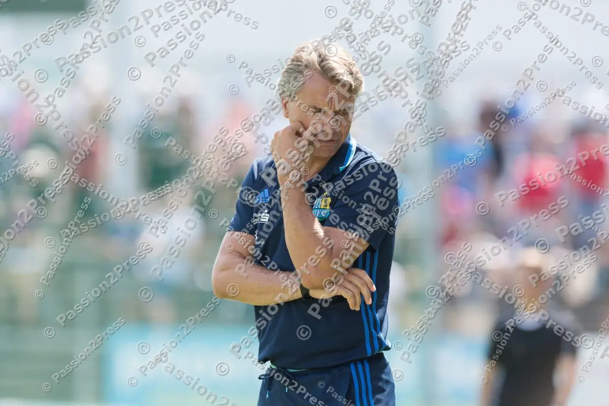 mf_UHGCFC_20170826_0226