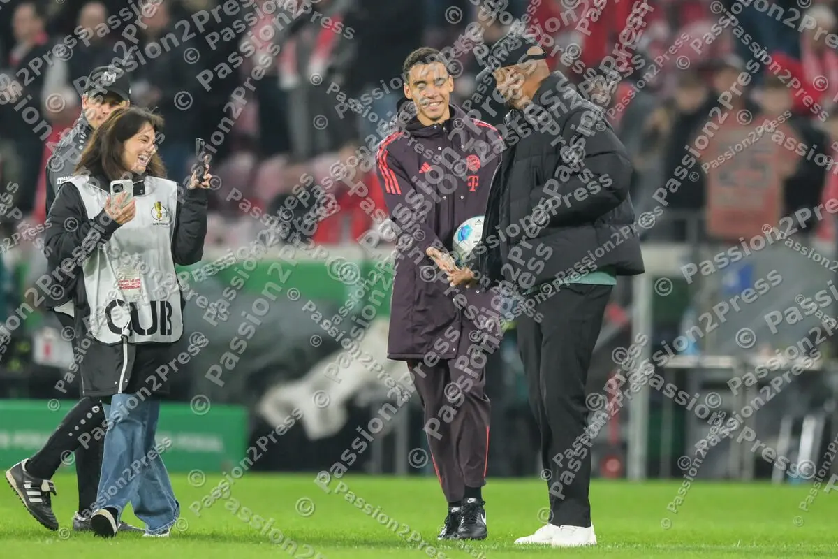FSVFCB_20241030_2433