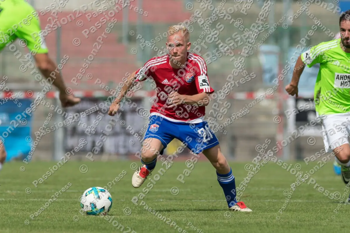 mf_UHGCFC_20170826_0648