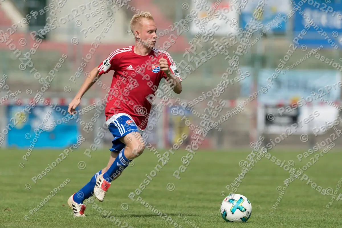 mf_UHGCFC_20170826_0672