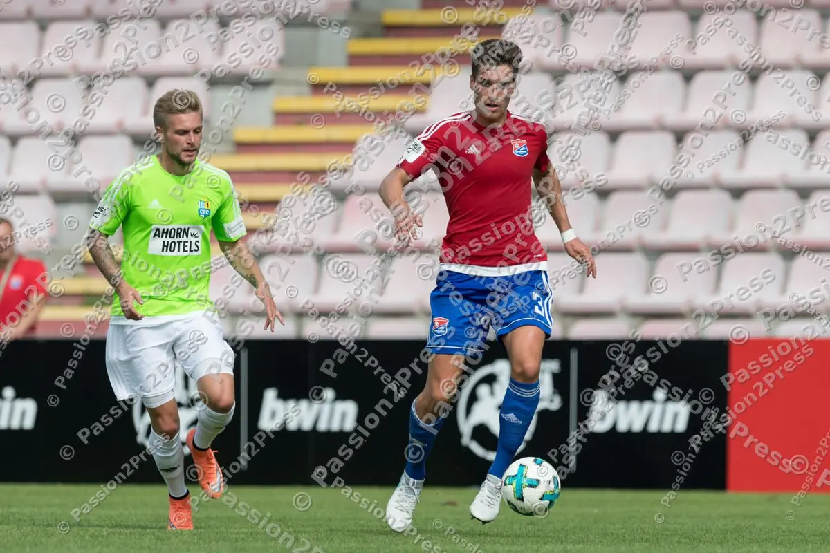 mf_UHGCFC_20170826_0716