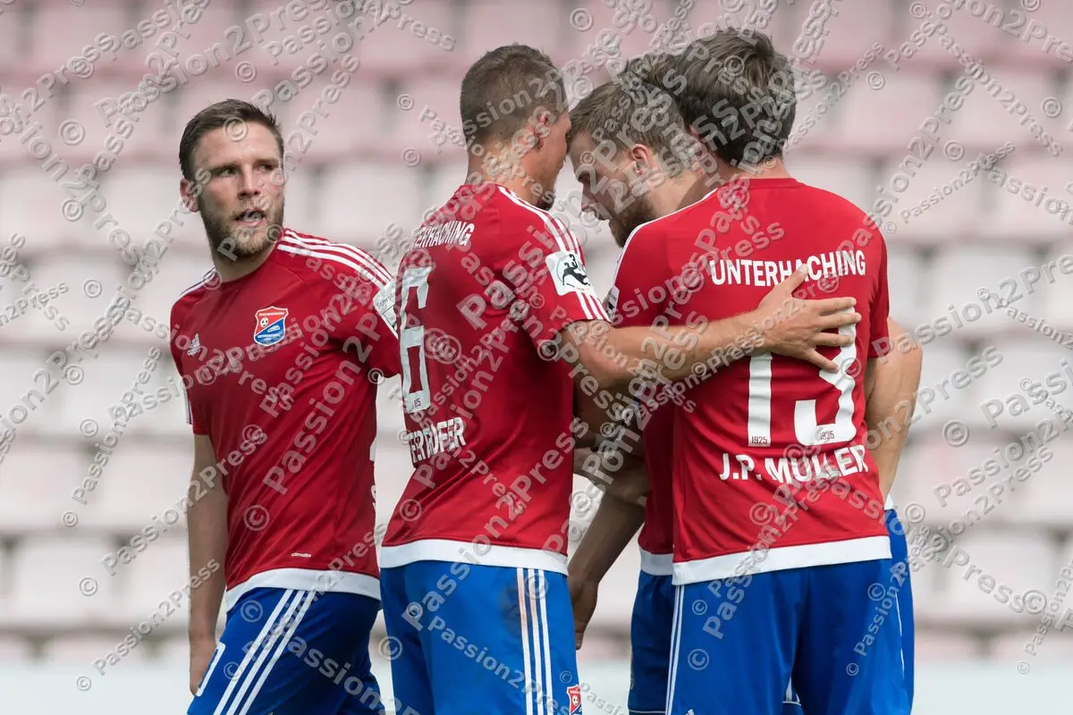 mf_UHGCFC_20170826_0855