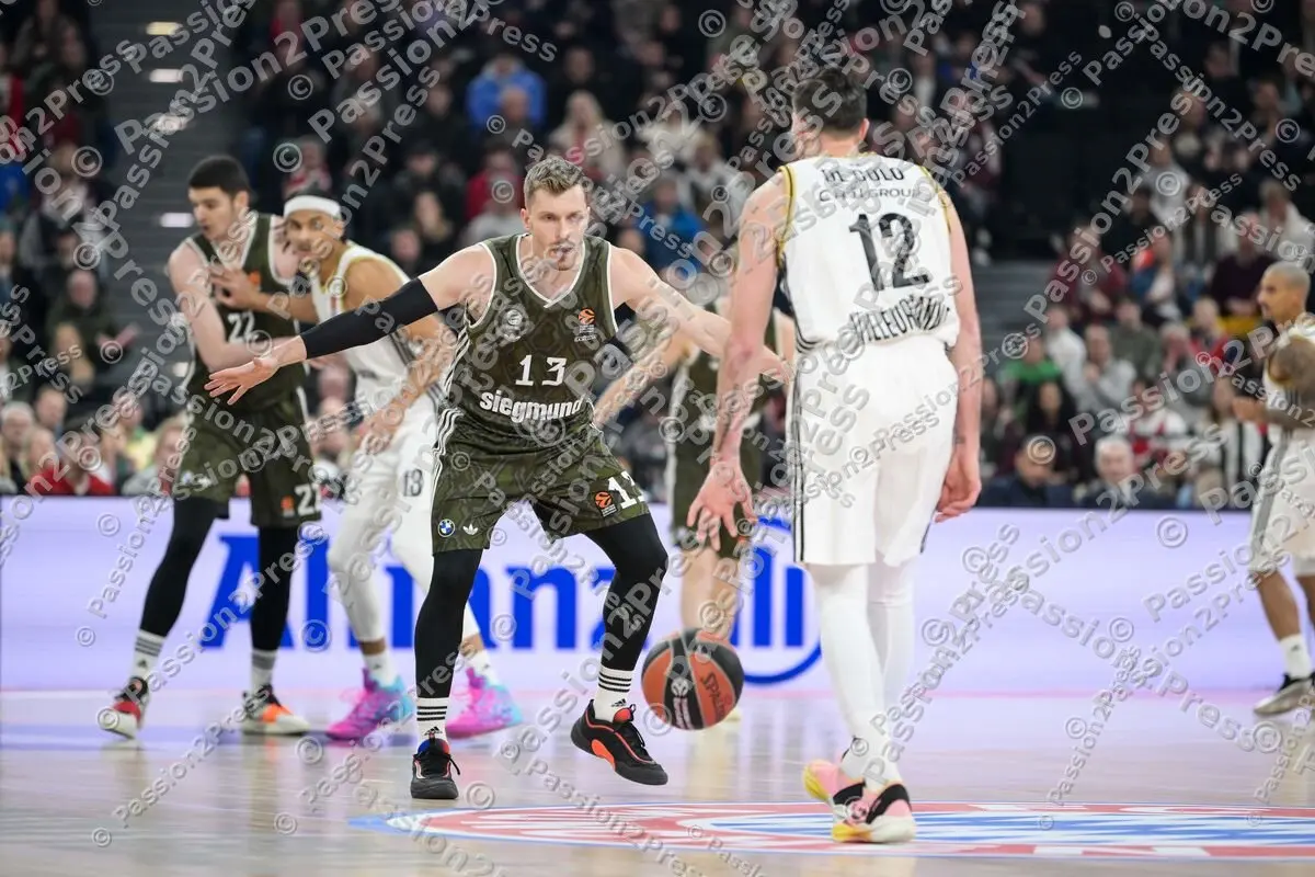 FCBBVIL_20250206_0560