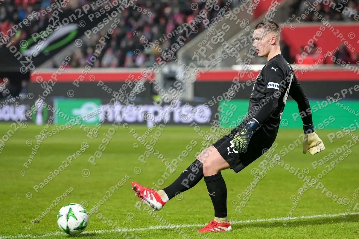 FCHFCK_20250220_0754