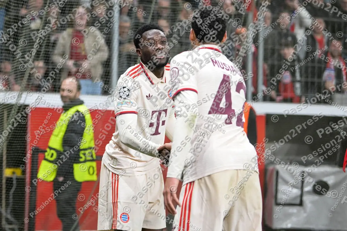 B04FCB_20250311_2774