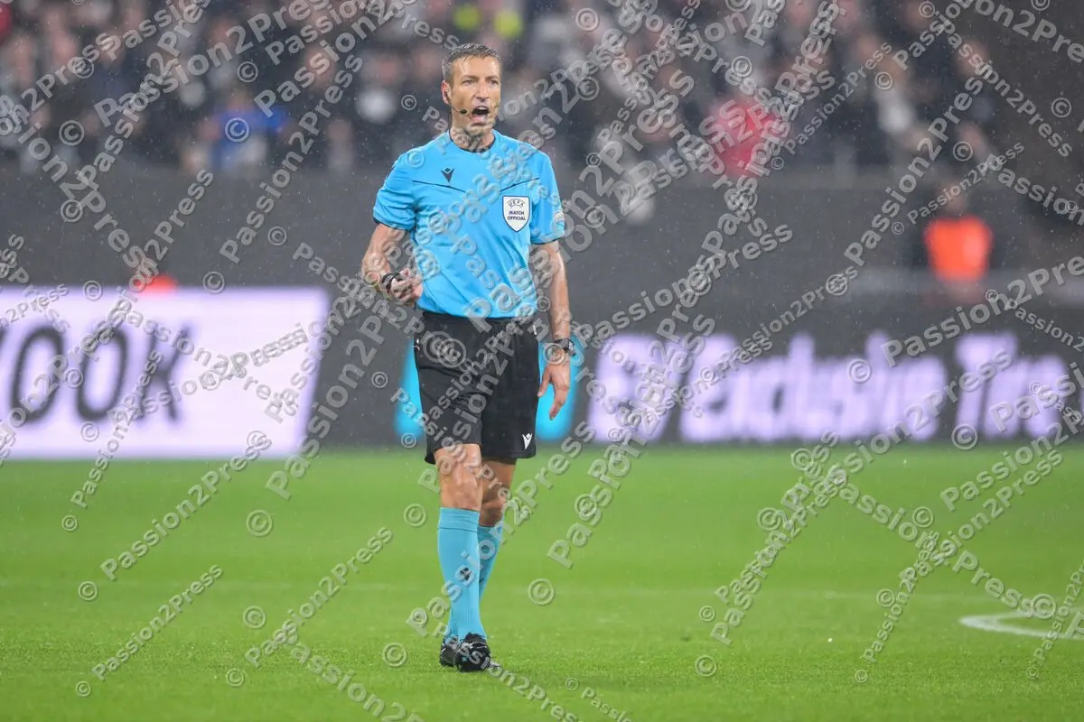 20250417 SG Eintracht Frankfurt - Tottenham Hotspur
