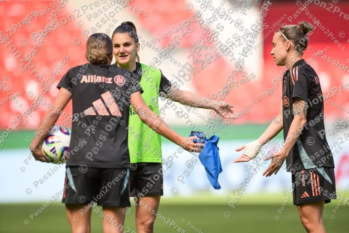 FCBFSVW_20250430_1905