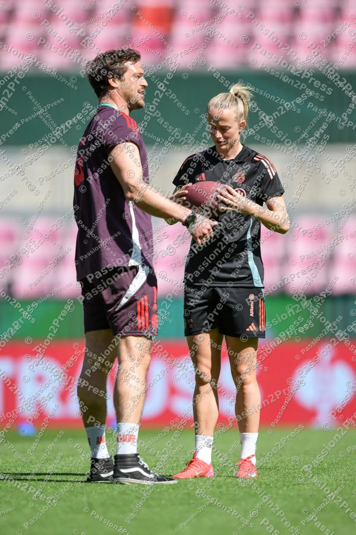 FCBFSVW_20250430_2045