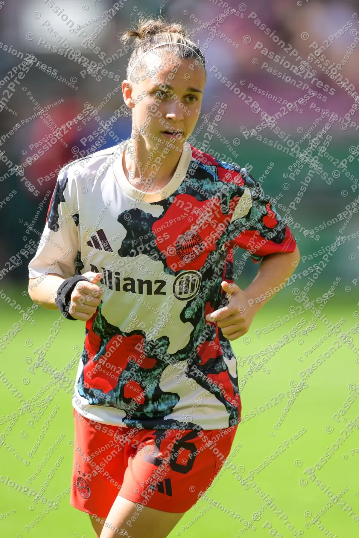 FCBFSVW_20250501_0376