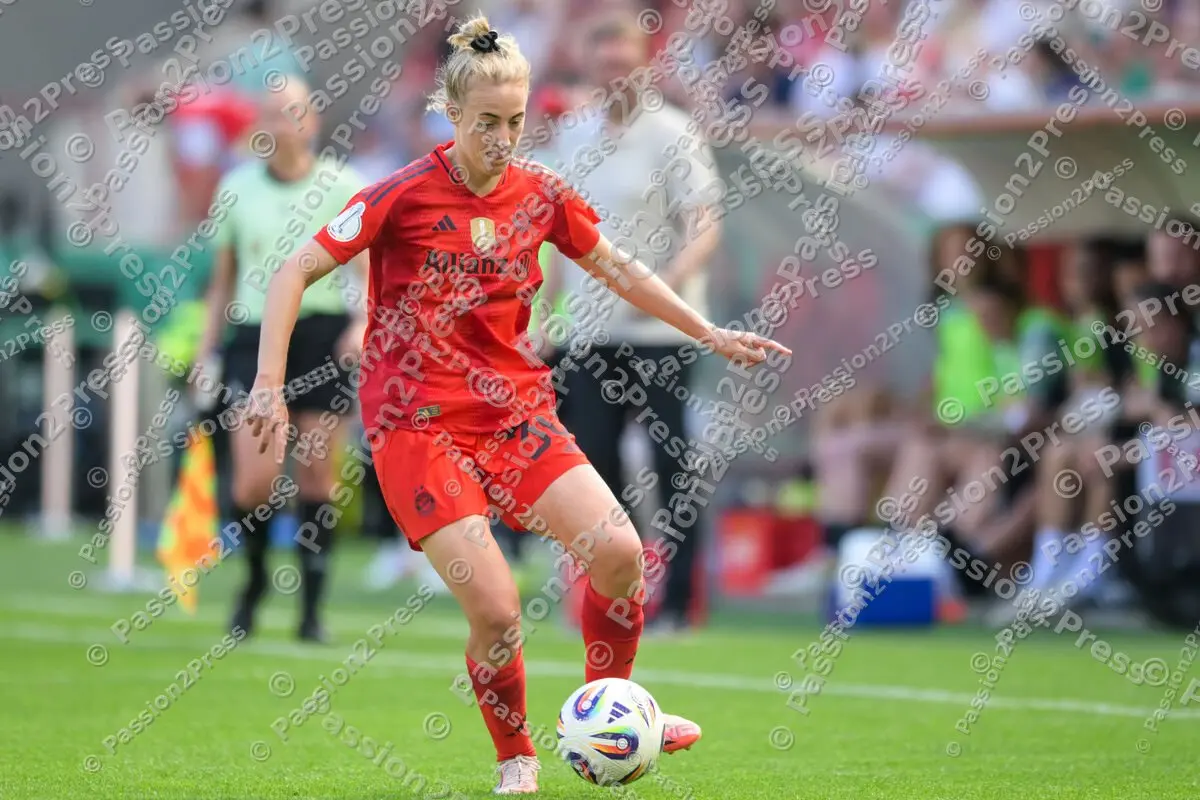 FCBFSVW_20250501_2013