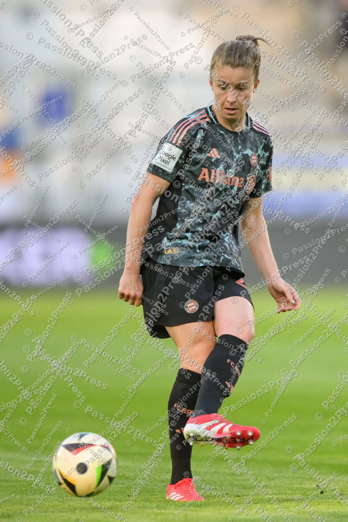 FCCFCBF_20250505_1752