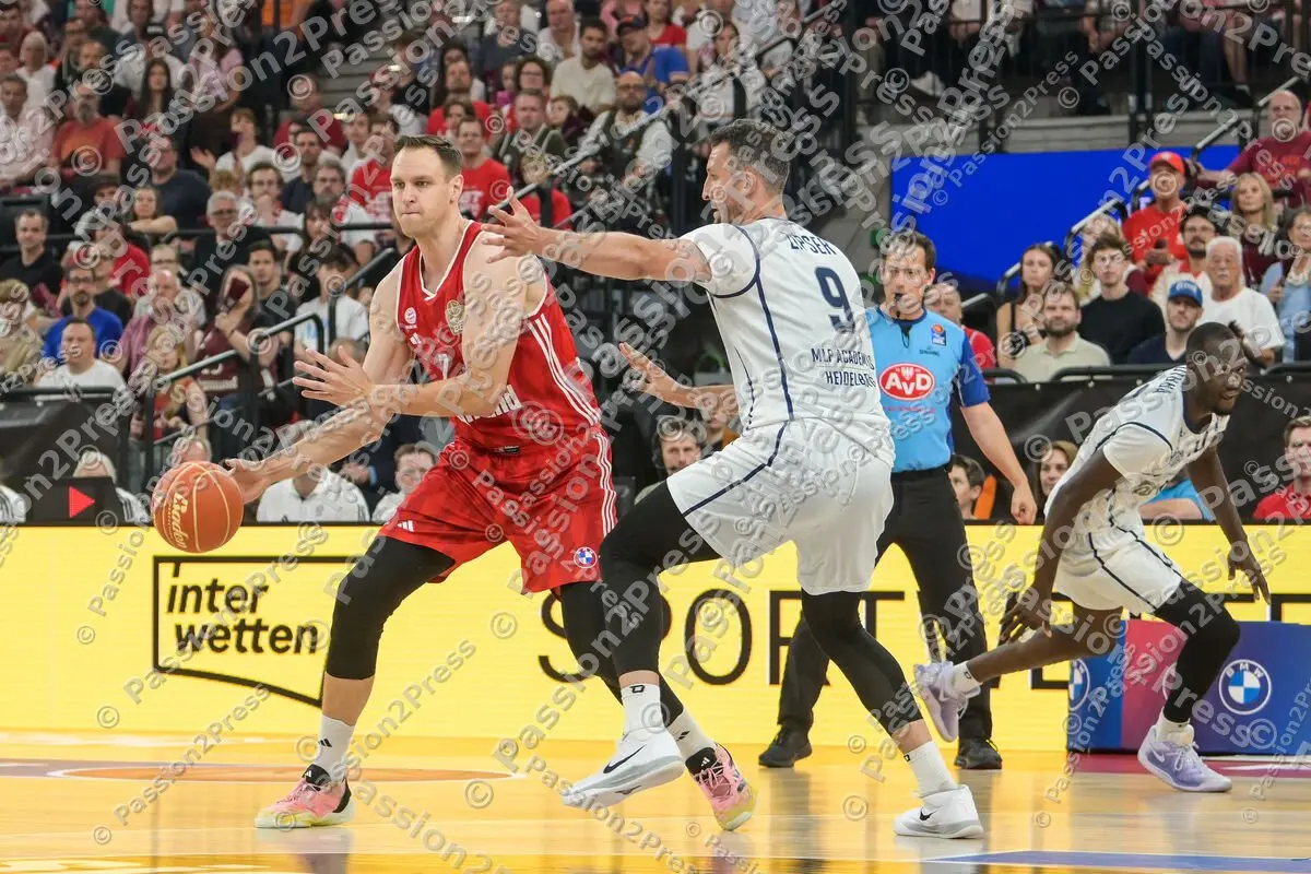 FCBBHDB_20250601_0558