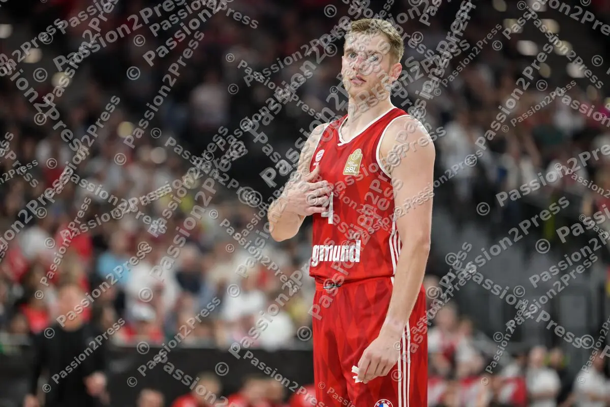 FCBBHDB_20250601_1088