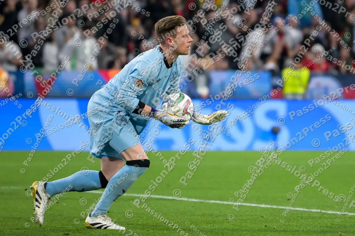 DFBPOR_20250604_1978