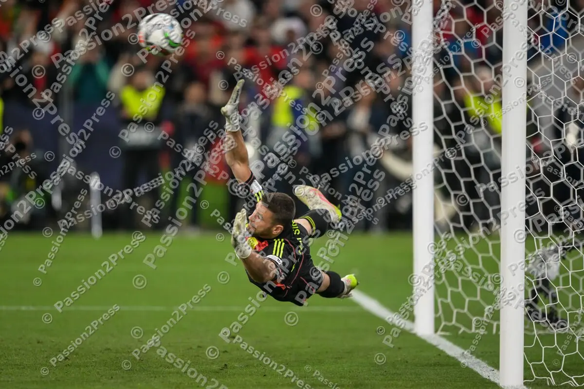 PORESP_20250608_2496