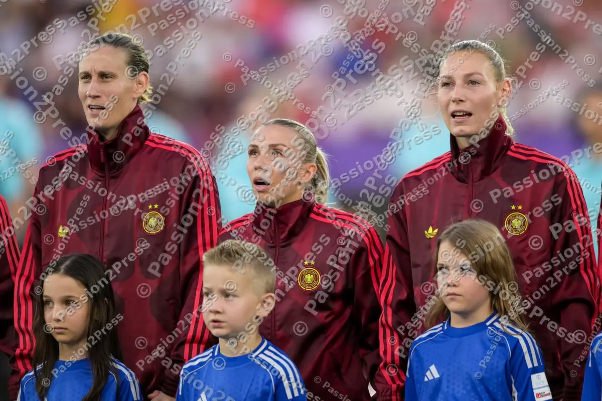 SWEGER_20250712_0894