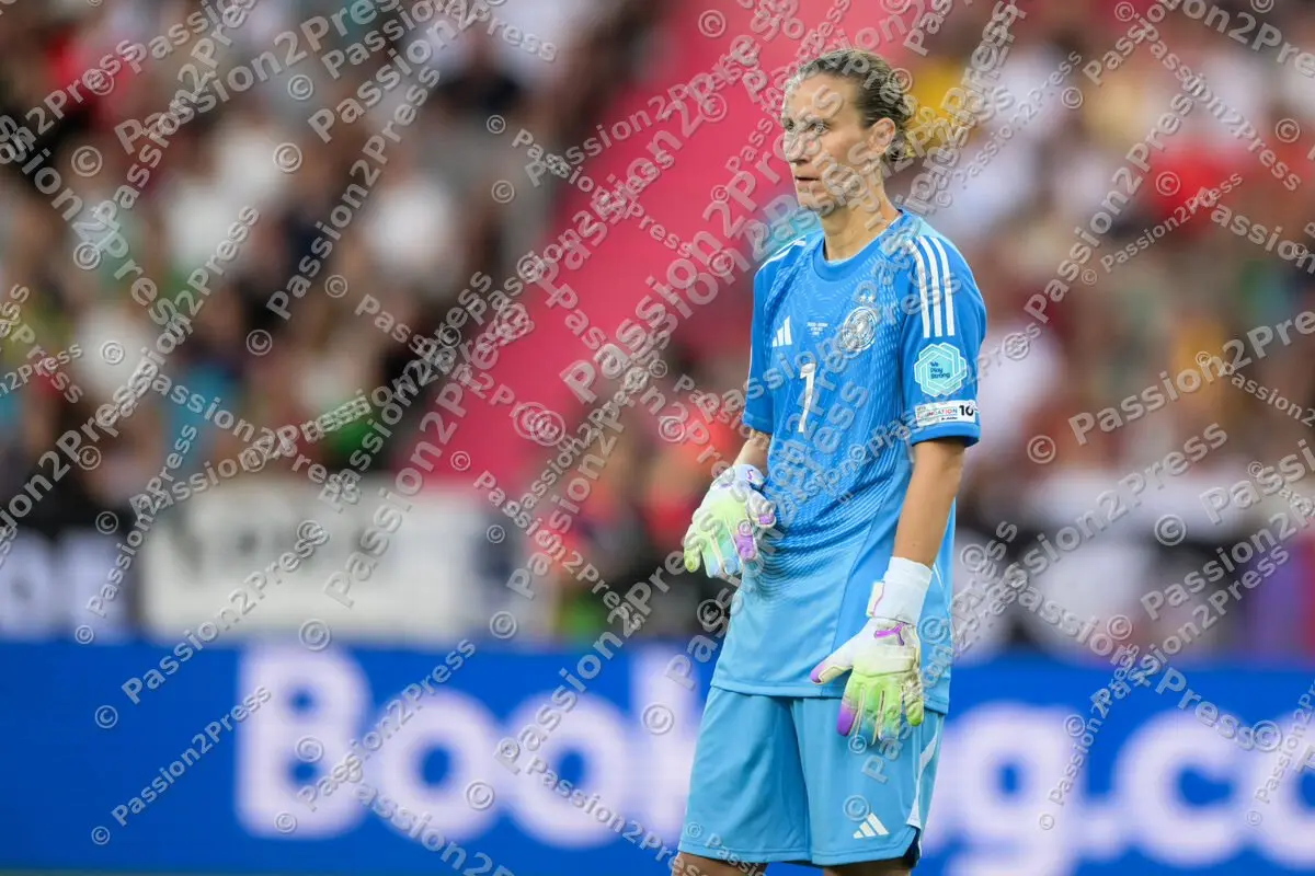 SWEGER_20250712_1176