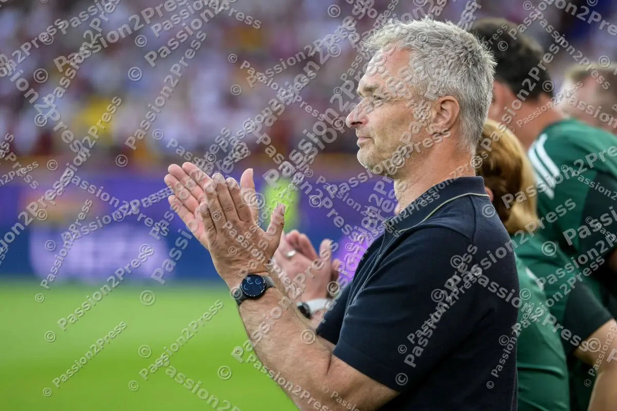 SWEGER_20250712_1408