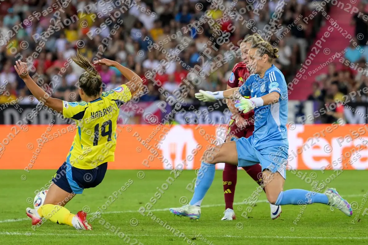 SWEGER_20250712_1571