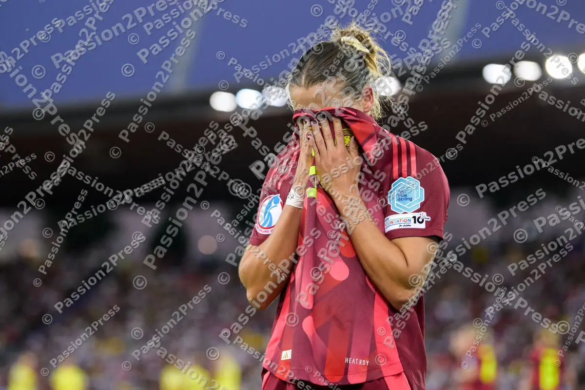 SWEGER_20250712_1672