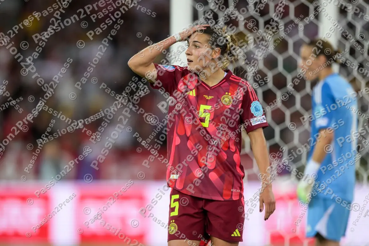 SWEGER_20250712_1984