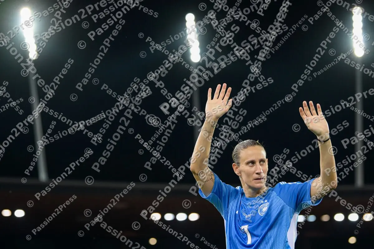 SWEGER_20250712_2738