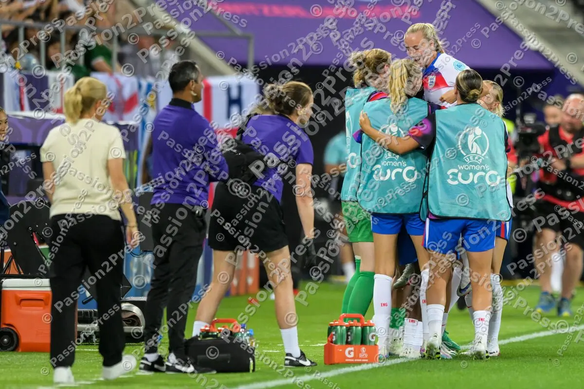 ENGWAL_20250713_1869