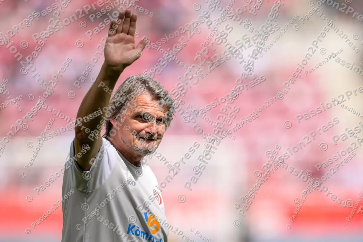 FSVFCK_20250824_0185-2