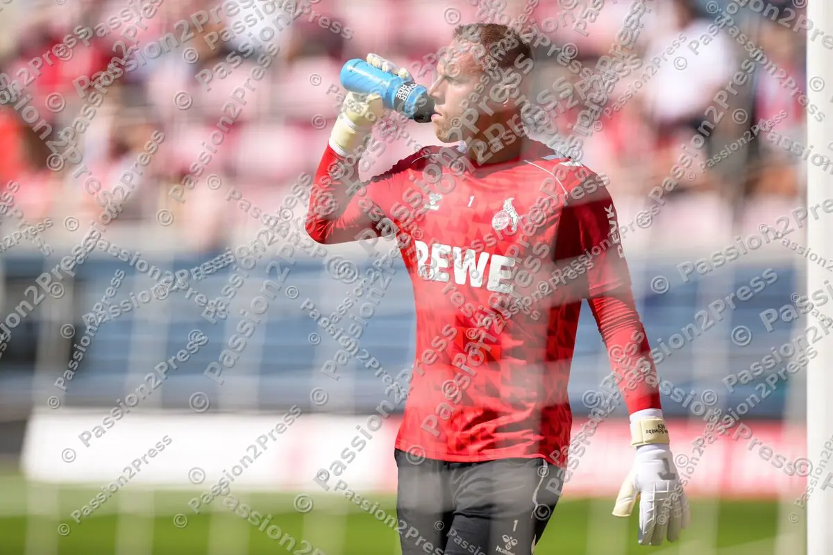 FSVFCK_20250824_0322