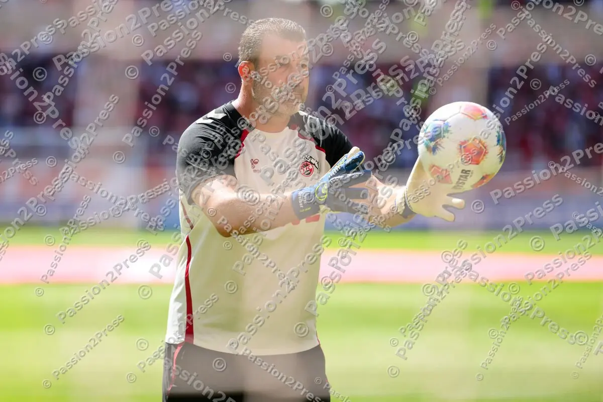 FSVFCK_20250824_0568