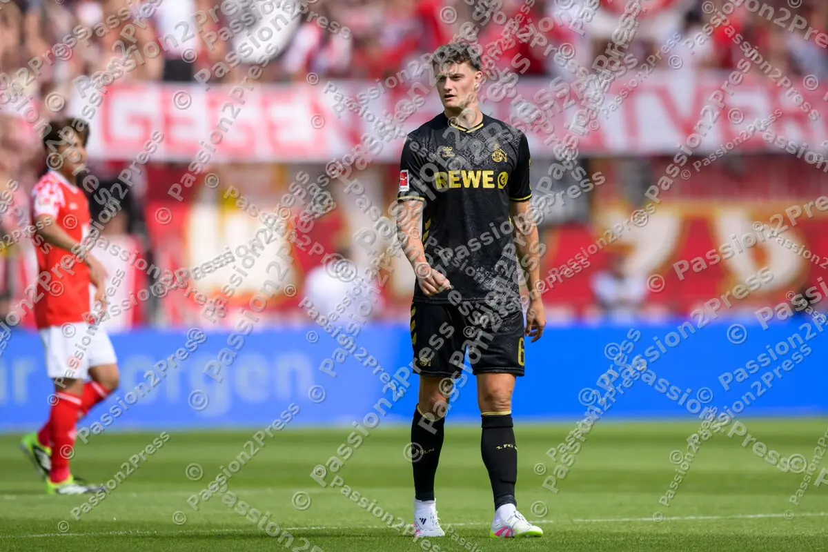 FSVFCK_20250824_0771