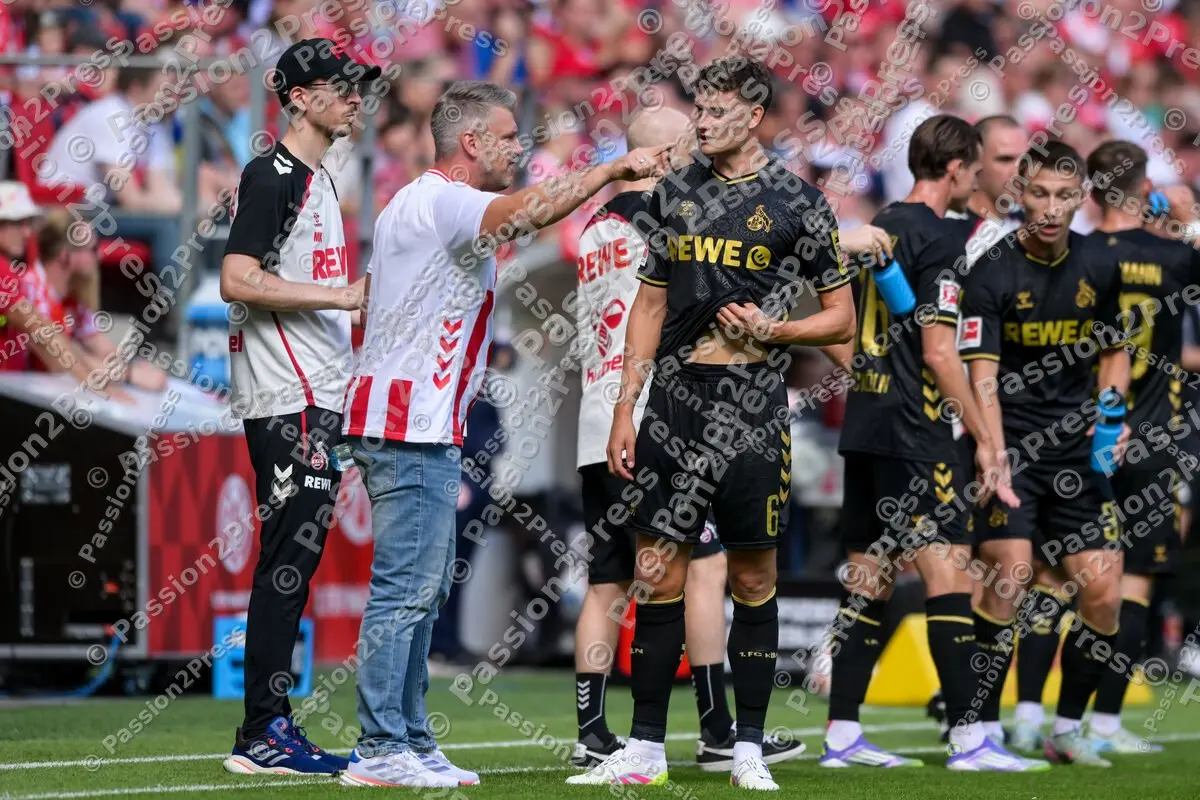 FSVFCK_20250824_0986