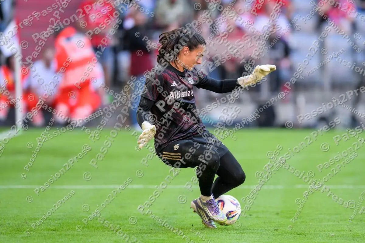 FCBFB04_20250906_0481