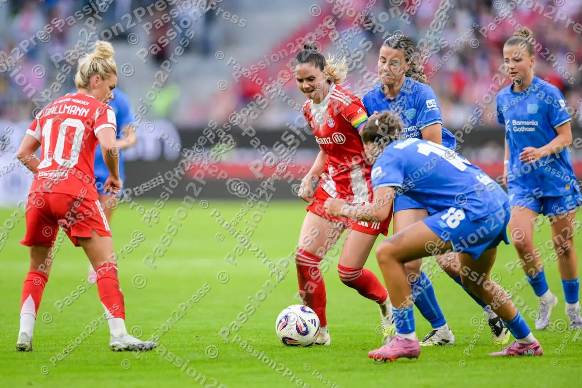 FCBFB04_20250906_2226