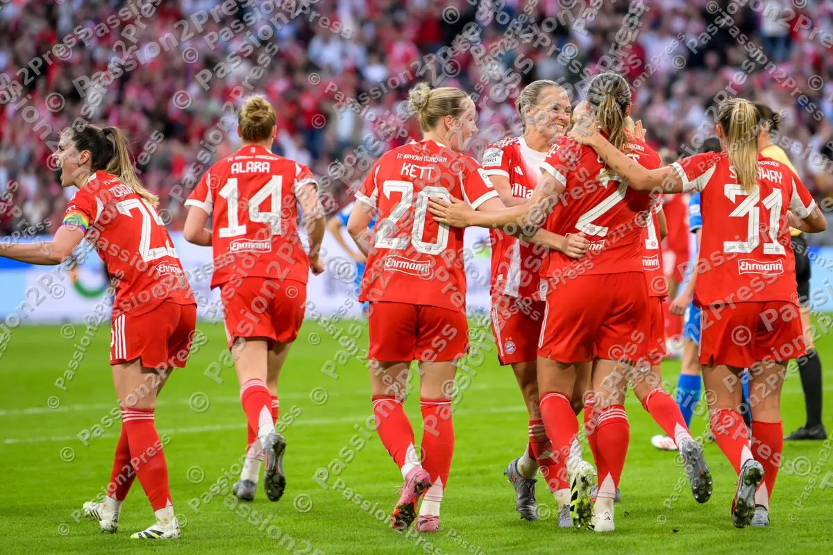 FCBFB04_20250906_2833