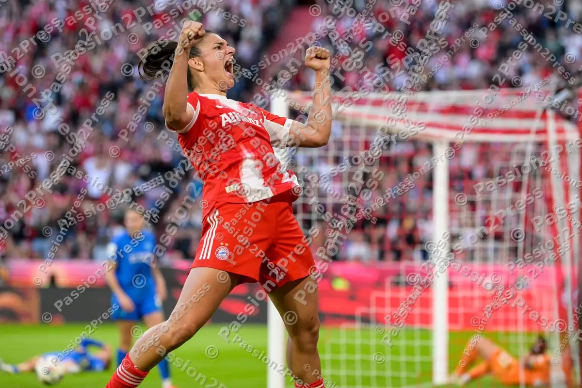 FCBFB04_20250906_2854