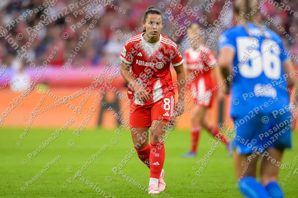 FCBFB04_20250906_3042