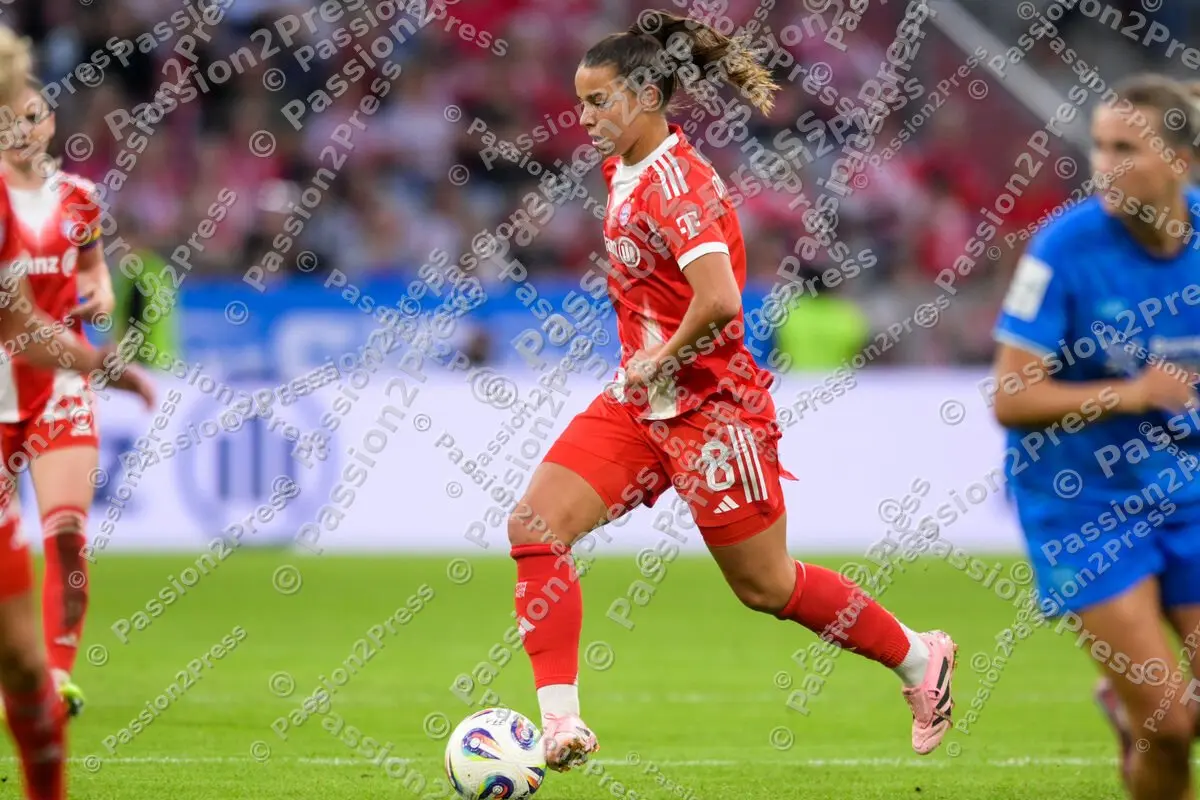 FCBFB04_20250906_3090