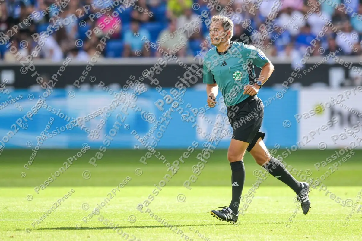 TSGFCB_20250920_1040