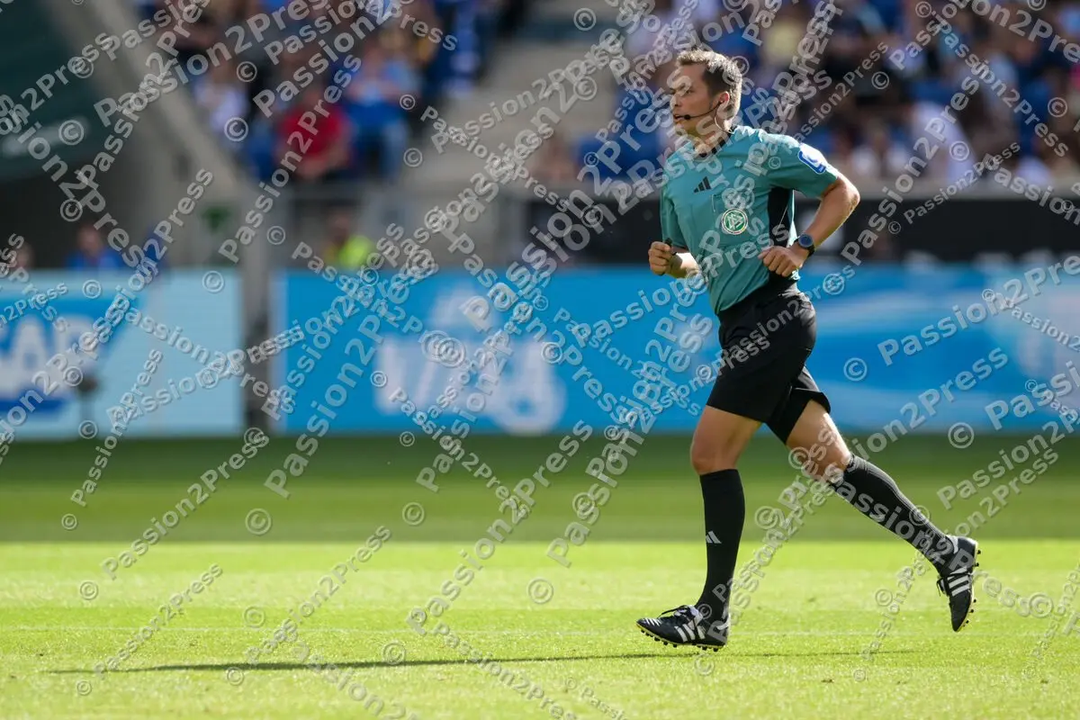TSGFCB_20250920_1044