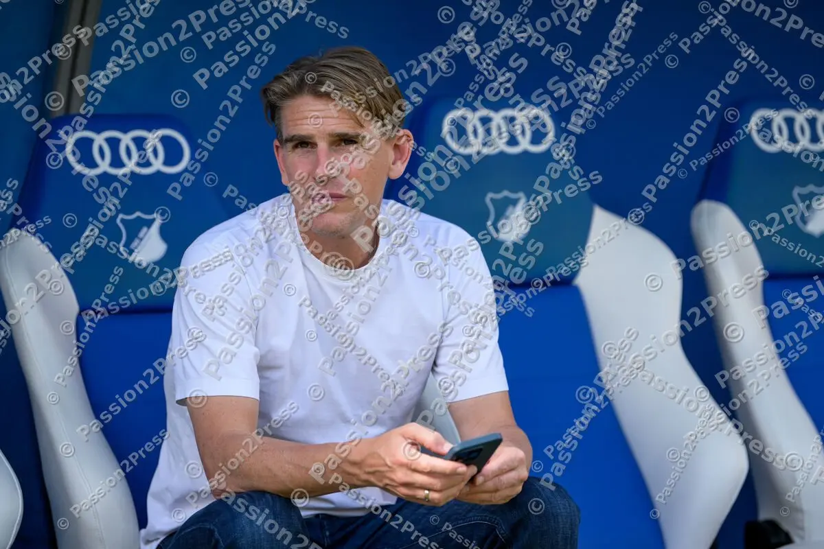TSGFCB_20250920_1737