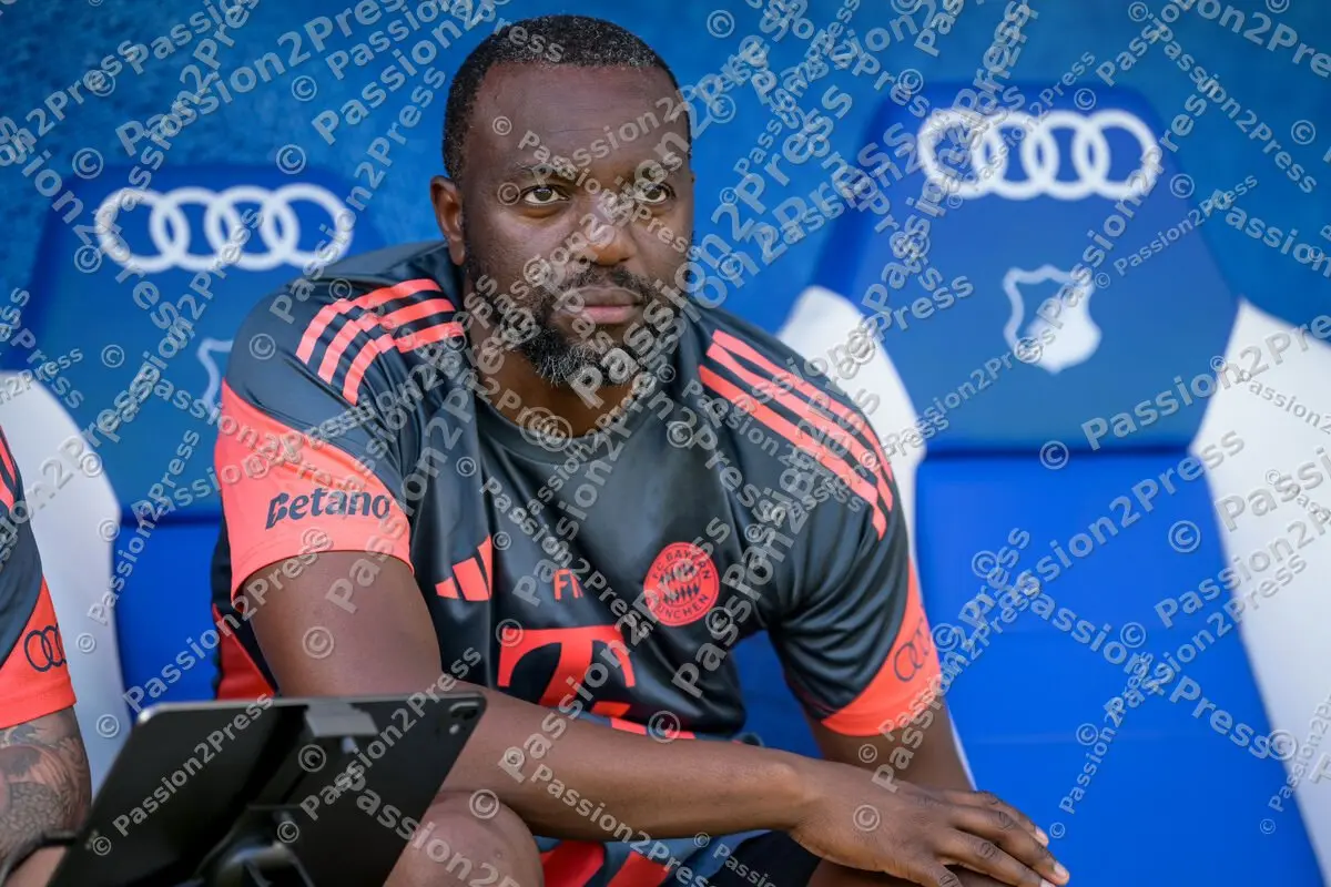 TSGFCB_20250920_1777